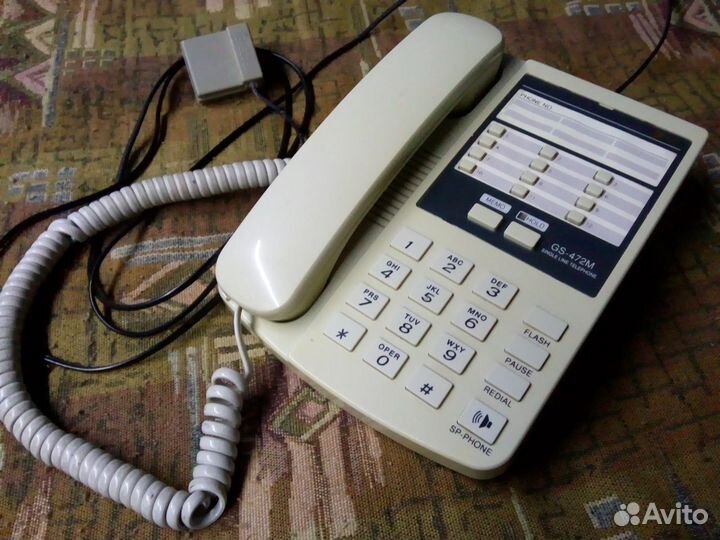 Телефон LG GS-472M