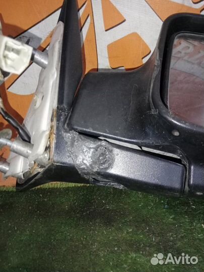 Зеркало заднего вида боковое правое LADA Priora