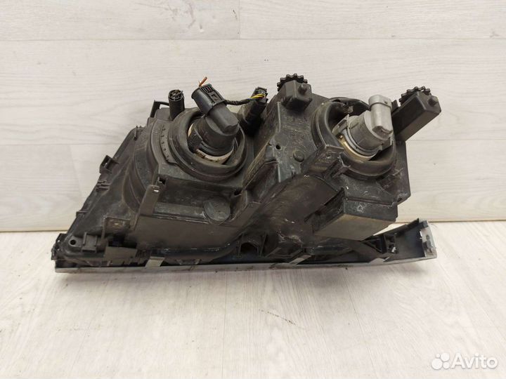 Фара правая BMW 3 (E46) 2001-2007 Седан