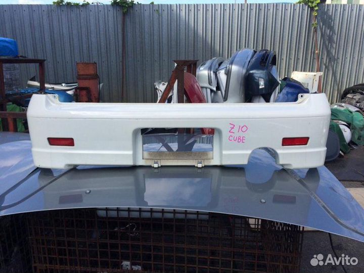 Бампер задний Nissan Cube Z10 1998-2000