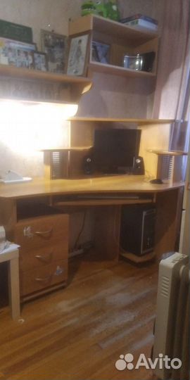 Компьютерный столик бу