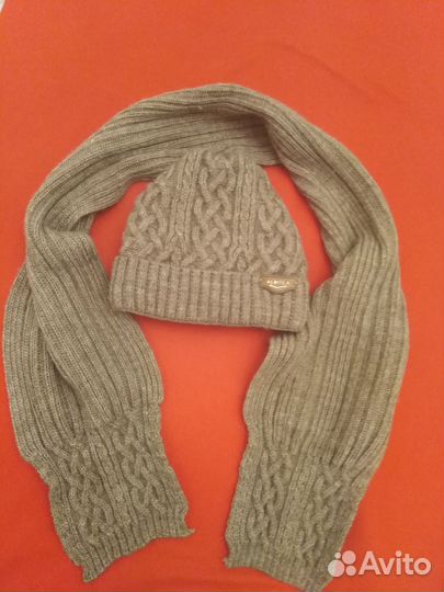 Комплект шапка и шарф
