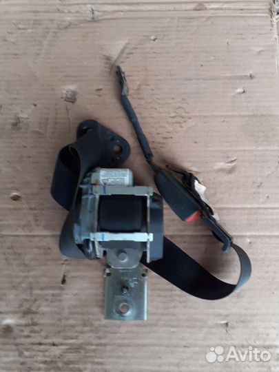 Ремень безопасности передний правый Волга Сайбер