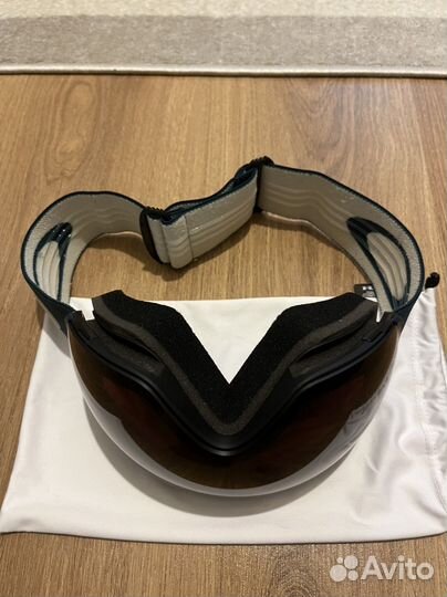 Горнолыжная маска Oakley