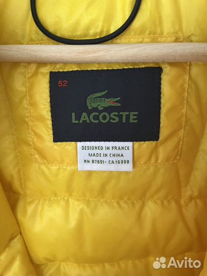 Легкий пуховик мужской lacoste