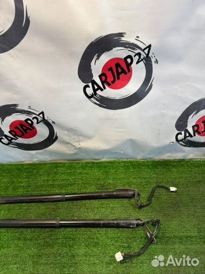 Амортизатор двери багажника Nissan X-Trail HNT32