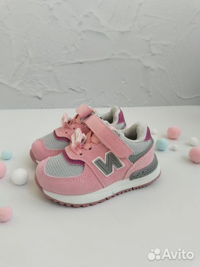 Кроссовки New balance, на девочку,р.21-26