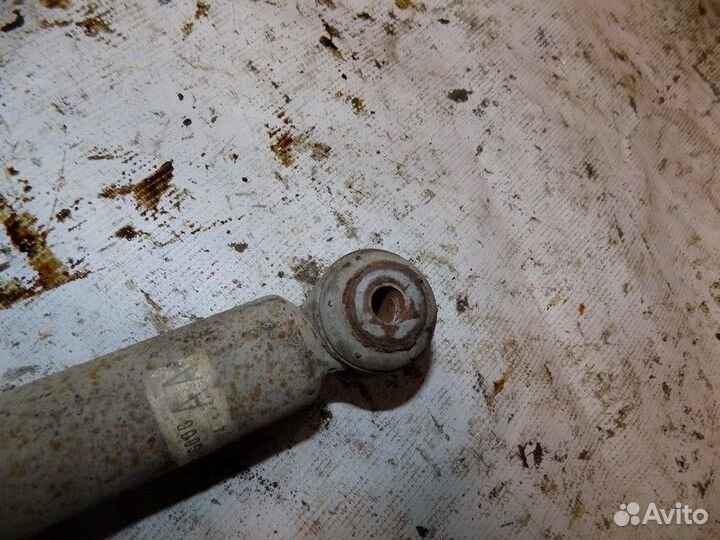 Амортизатор задний Impreza (G12) 2007-2012