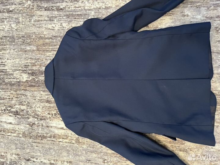 Костюм школьный темного цвета рост 122