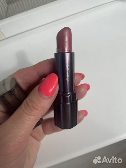 Помада Shiseido, Mac