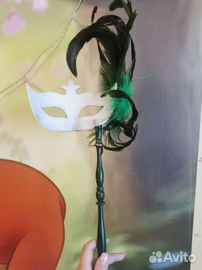 Маска карнавальная с держателем