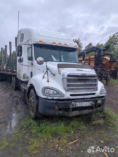 Freightliner FLC 120, 2004