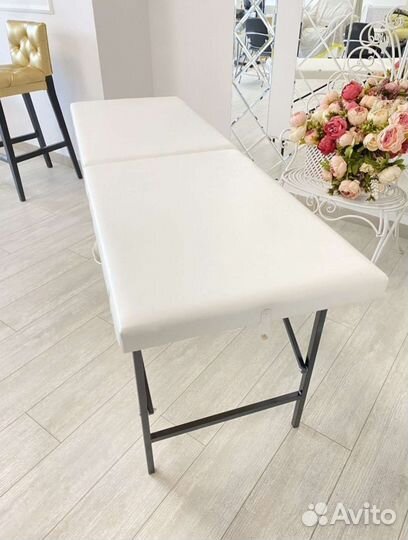 Кушетка для наращивания ресниц, массажный стол