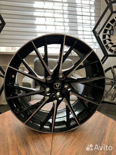 Новые диски R19 на Changan UNI-V