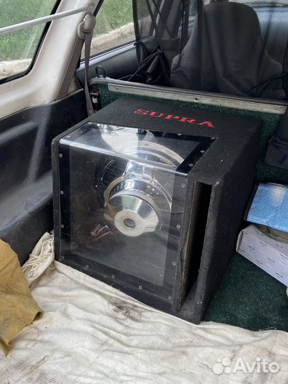 Активный сабвуфер