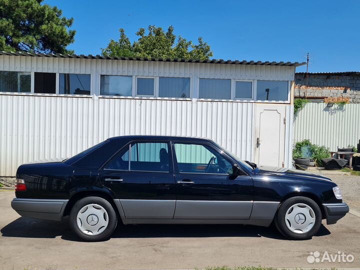 Mercedes-Benz E-класс 2.2 AT, 1994, 145 000 км