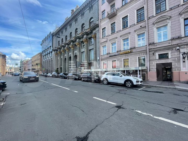 Торговое помещение на Караванной ул., д. 14