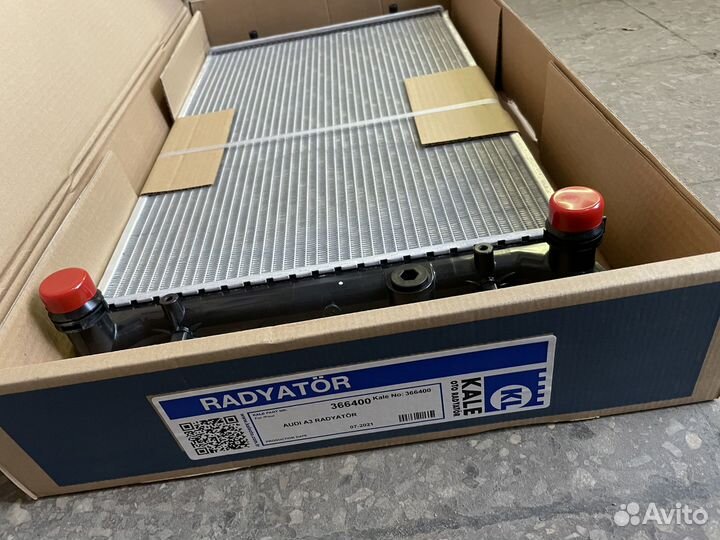 Радиатор VW Golf IV Bora/ Audi A3/ Skoda Octavia