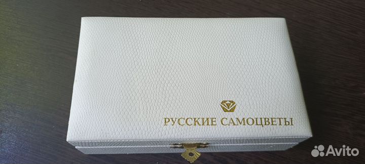 Серебряные чайные ложки