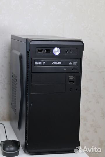 Настольный компьютер с монитором бу