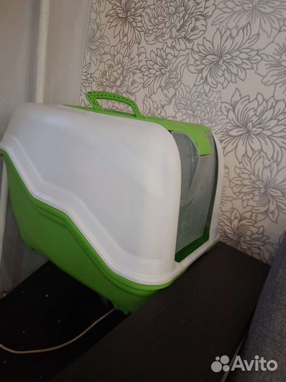 Закрытый лоток для кошек