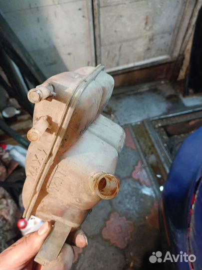 Расширительный бачок Mazda 3 BK