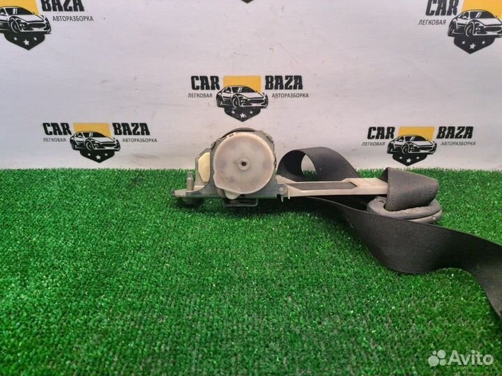 Ремень безопасности передний R