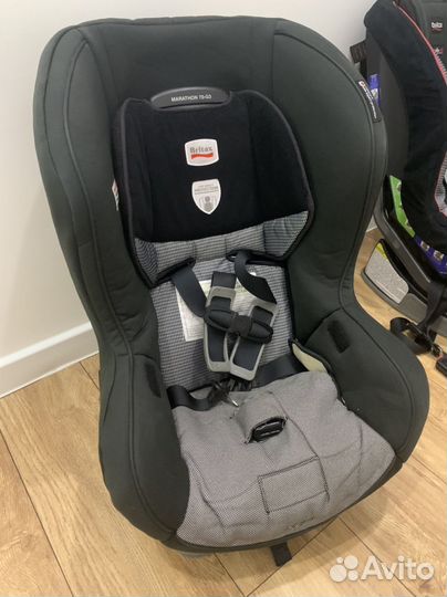 Автокресло britax