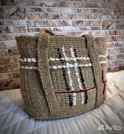 Сумка для путешествий из джута крючком