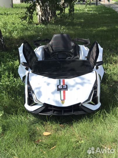 Детский электромобиль