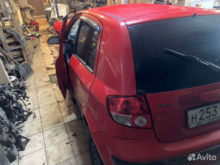 Двери. hyundai getz. В разборе