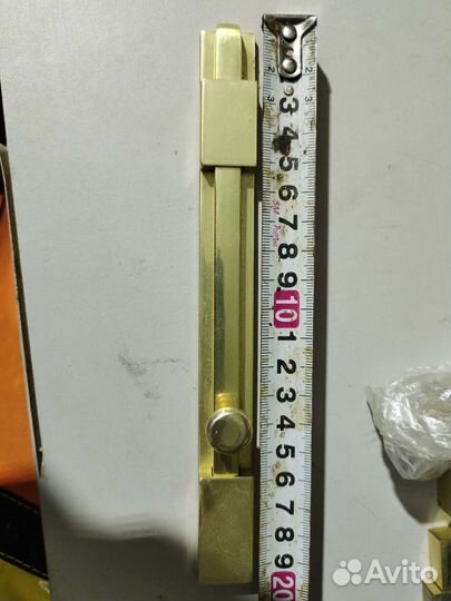 Шпингалет оконный латунь