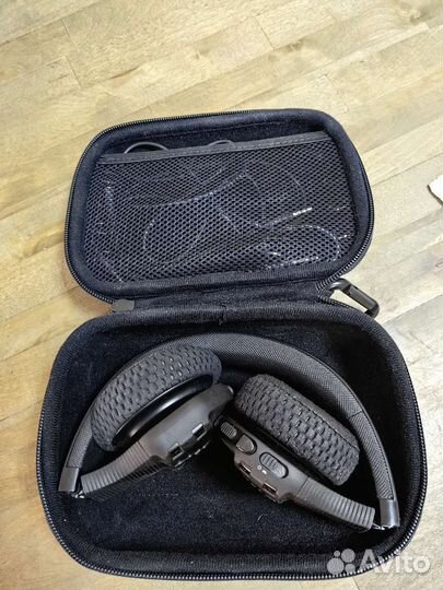 Беспроводные bluetooth наушники накладные