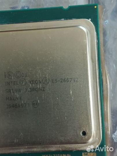 Процессор Xeon E5-2667v2. LGA 2011