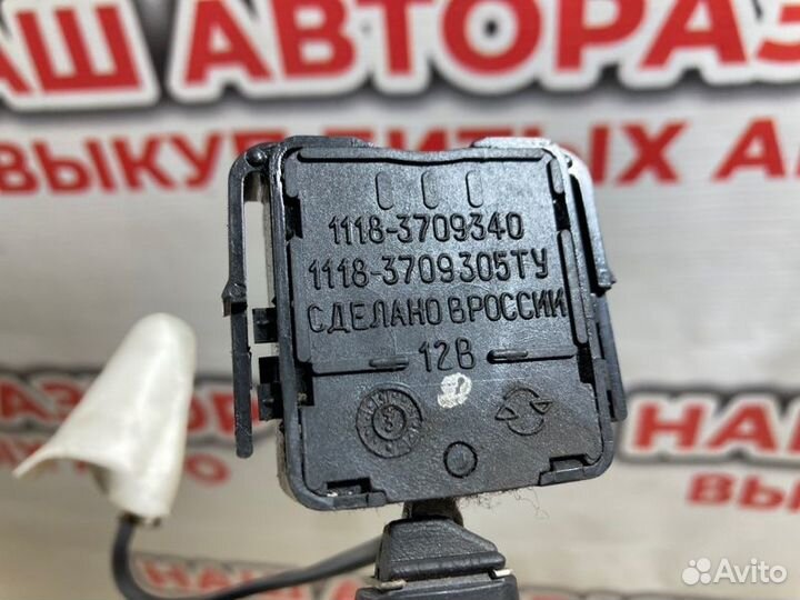 Подрулевой переключатель дворников LADA Granta