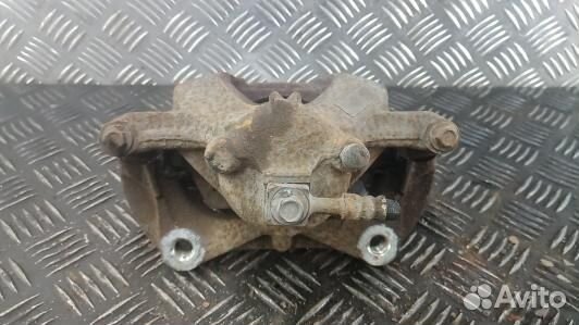 Суппорт тормозной передний правый opel mokka (7AG18N701)