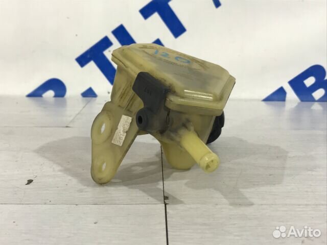 Бачок гура KIA quoris 3.8 ат