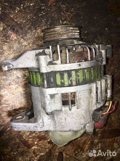 Генератор Nissan Pulsar N15 231000M008