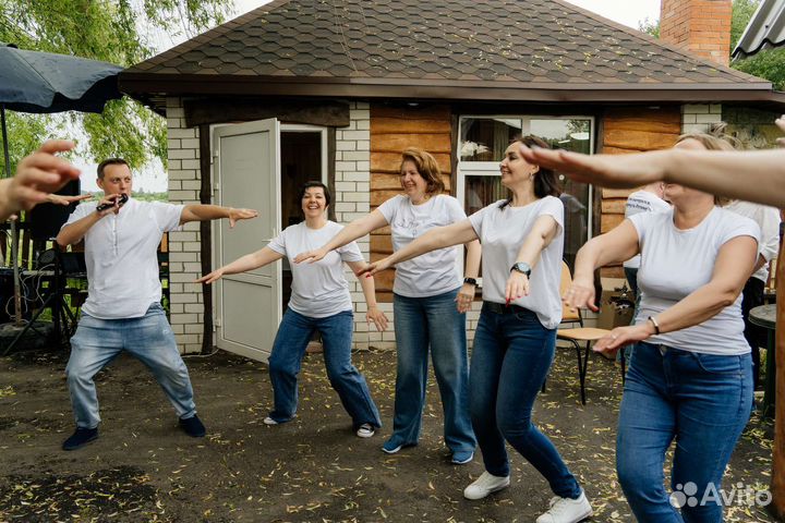 Ведущий/вокал/диско