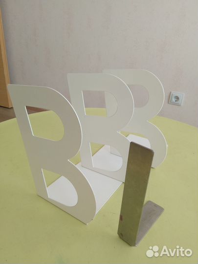 Подставка для книг