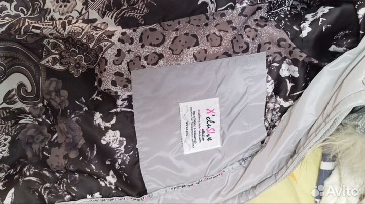 Куртка на пуху женская