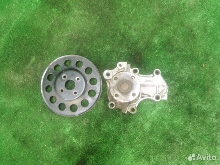 Помпа Mitsubishi Lancer 9 1.6 2005