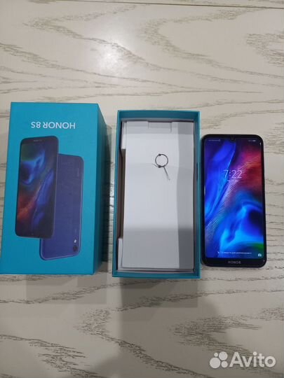 HONOR 8S, 2/32 ГБ