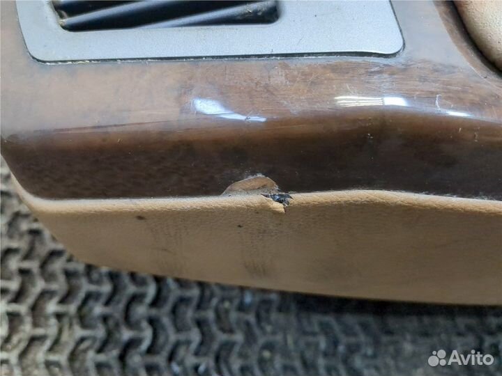 Подлокотник BMW 7 E65, 2003