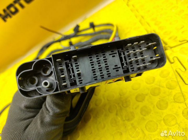 Проводка двери передняя левая Mercedes-Benz W140