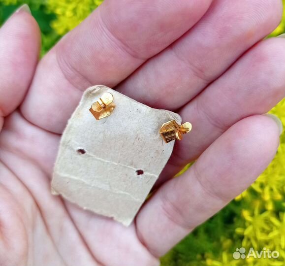 Серьги-гвоздики винтажные бижутерия новые