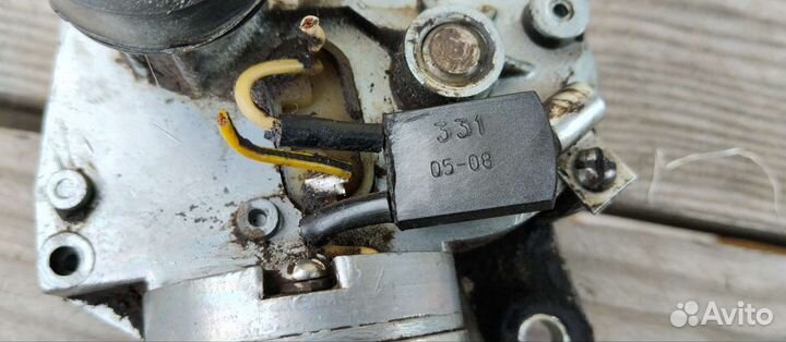 Мотор стеклоочистителя задней двери УАЗ Хантер