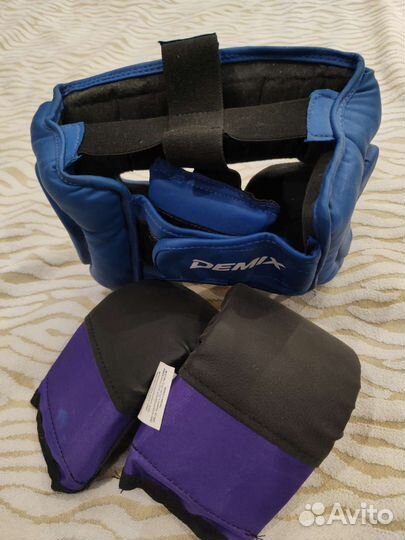 Шлем и перчатки для занятий боксом детские