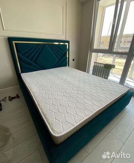 Кровать двухспальная на заказ