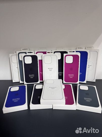 Оригинальный чехол iPhone 16 Pro / Pro Max